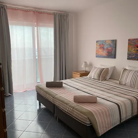 Prázdninový dům A Casa Da Xa Almagreira (Santa Maria)