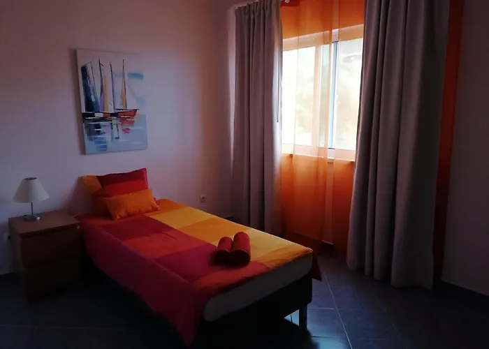 Holiday home A Casa Da Xa Almagreira (Santa Maria)